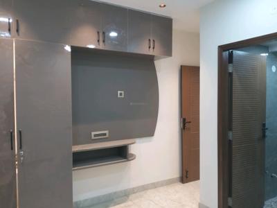 Bedroom Image of 900 Sq.ft 2 BHK Apartment / Flat for sale in Vikaspuri New Delhi for Rs. 9000000