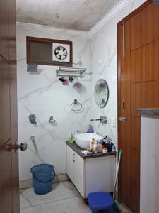 Common Bathroom Image of 2000 Sq.ft 3 BHK Builder Floor for sale in Premium Builder Floors, Raja Garden New Delhi for Rs. 35000000