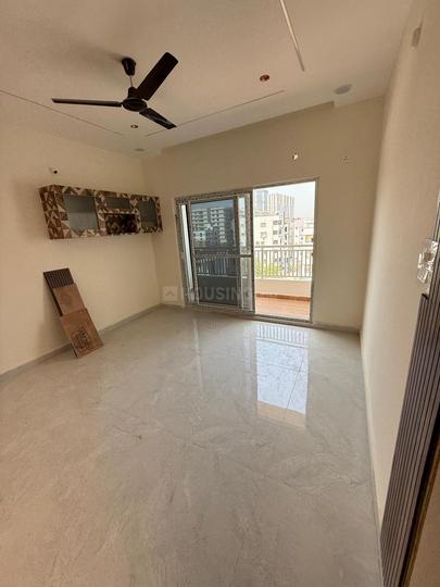 Urban avenue Main Image 1