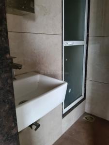 Bathroom Image of 750 Sq.ft 1 BHK Apartment / Flat for rent in Niharika Absolute, Kharghar Navi Mumbai for Rs. 24000