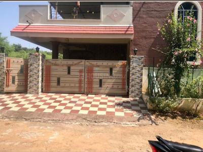 Image of 650 Sq.ft 1 BHK Penthouse for rent in Gagillapur, Hyderabad for Rs. 8000