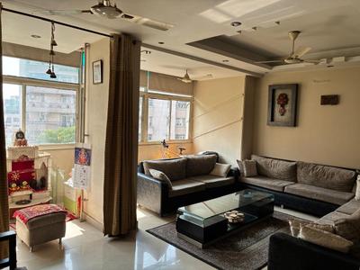 Hall Image of 2250 Sq.ft 4 BHK Apartment / Flat for sale in Parsvnath Prestige, Sector 93A Noida for Rs. 34500000