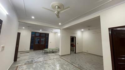 Living Room Image of 2080 Sq.ft 2.5 BHK Builder Floor for rent in Palam Vihar Gurgaon for Rs. 36000