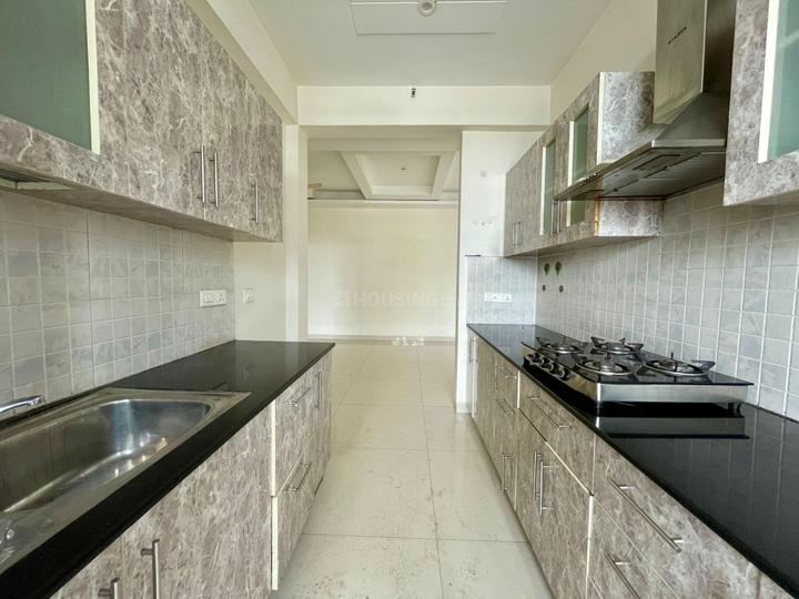 Golden Sand Apartments Main Image 1