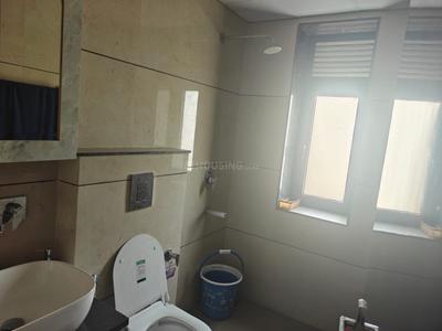 Image of 1800 Sq.ft 3 BHK Builder Floor for sale in BPTP Amstoria , Sector 102, Gurgaon for Rs. 28500000