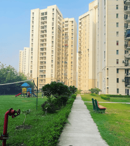 Image of 940 Sq.ft 2 BHK Apartment / Flat for sale in Jaypee Kosmos, Sector 134, Noida for Rs. 7500000