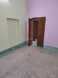 Bedroom Image of 900 Sq.ft 2 BHK Builder Floor for rent in Phool Bagan Kolkata for Rs. 22000