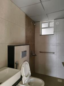 Common Bathroom Image of 650 Sq.ft 1 BHK Apartment / Flat for sale in Godrej Hillside 1, Mahalunge Pune for Rs. 5700000
