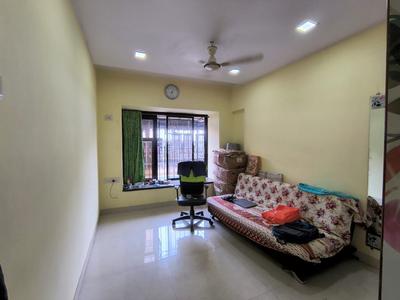 Bedroom Image of 500 Sq.ft 1 BHK Apartment / Flat for rent in Borivali West Mumbai for Rs. 34000
