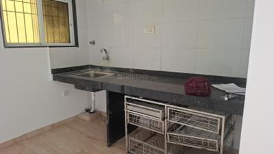 Kitchen Image of 950 Sq.ft 2 BHK Apartment / Flat for rent in Fortune Empress, Handewadi Pune for Rs. 17000