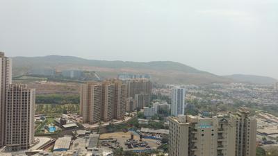 Balcony Image of 1000 Sq.ft 2 BHK Apartment / Flat for rent in Dynamix Divum, Malad East Mumbai for Rs. 70000