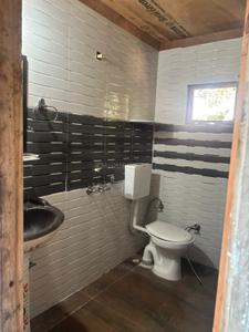 Bathroom Image of 2500 Sq.ft 2 BHK Builder Floor for rent in Udhampur Town Udhampur for Rs. 15000