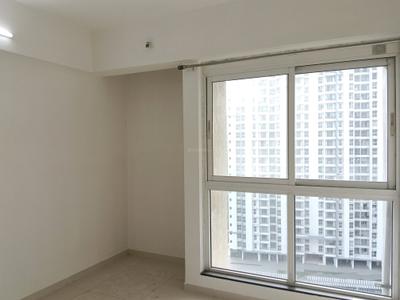 Bedroom Image of 1100 Sq.ft 3 BHK Apartment / Flat for rent in Godrej Emerald, Kasarvadavali Thane for Rs. 37000