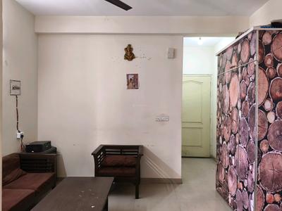 Living Room Image of 910 Sq.ft 1 BHK Apartment / Flat for rent in Pyramid Urban Homes, Sector 70A Gurgaon for Rs. 21700