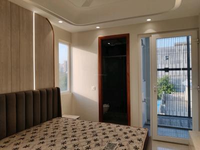 Bedroom Image of 2400 Sq.ft 4 BHK Builder Floor for sale in Indirapuram Ghaziabad for Rs. 24000000