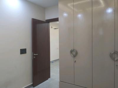 Bedroom Image of 720 Sq.ft 2 BHK Builder Floor for sale in Mukherjee Nagar New Delhi for Rs. 12500000