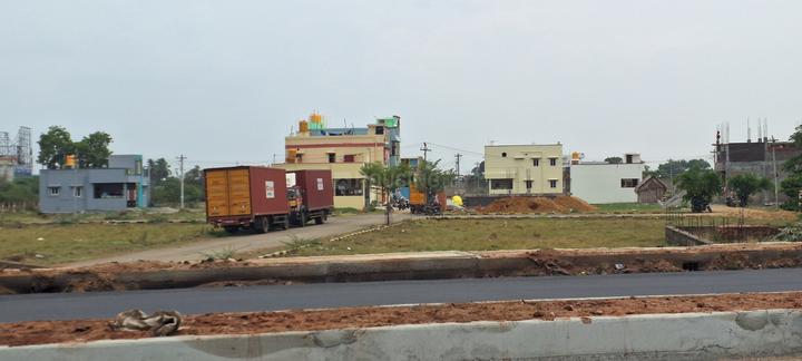 Red Hills Main Image 1