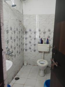 Bathroom Image of 1500 Sq.ft 2 BHK Apartment / Flat for sale in Manas Mayur Vihar, Indira Nagar Lucknow for Rs. 4000000