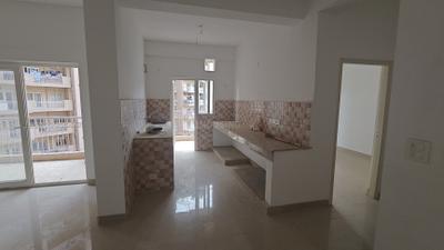 Kitchen Image of 1600 Sq.ft 3 BHK Apartment / Flat for sale in Tashee Capital Gateway, Sector 111 Gurgaon for Rs. 21000000