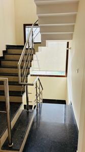 5 BHK Independent House