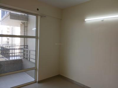 Bedroom Image of 750 Sq.ft 3 BHK Apartment / Flat for rent in Pyramid Infinity, Sector 70 Gurgaon for Rs. 21000