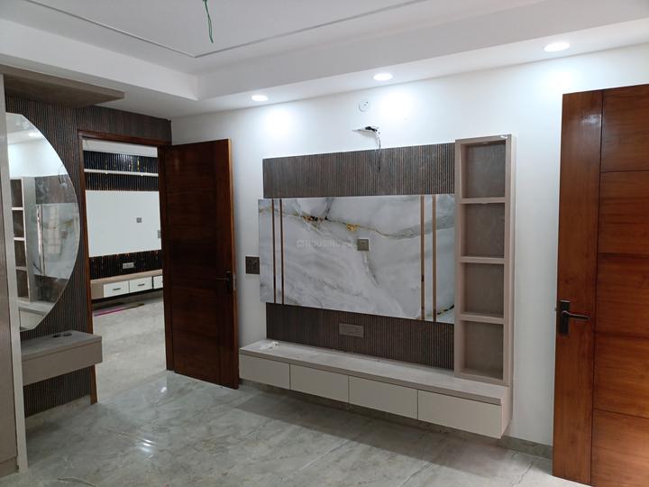 Block F, Laxmi Nagar Main Image 1