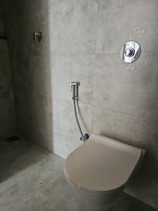 Common Bathroom Image of 1144 Sq.ft 2 BHK Apartment / Flat for rent in Pristine Allure, Kharadi Pune for Rs. 34000