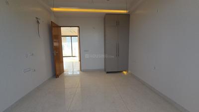 Bedroom Image of 2400 Sq.ft 4 BHK Builder Floor for sale in Sector 102 Gurgaon for Rs. 40000000
