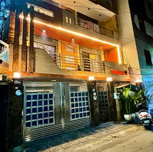 Building Image of 1820 Sq.ft 3 BHK Builder Floor for rent in Shahdara New Delhi for Rs. 40000
