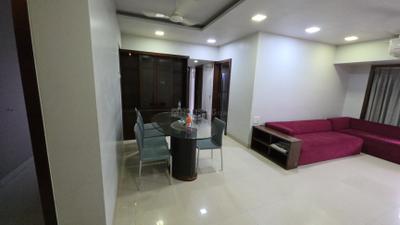 Living Room Image of 1250 Sq.ft 3 BHK Apartment / Flat for rent in Ekta Meadows, Borivali East Mumbai for Rs. 110000