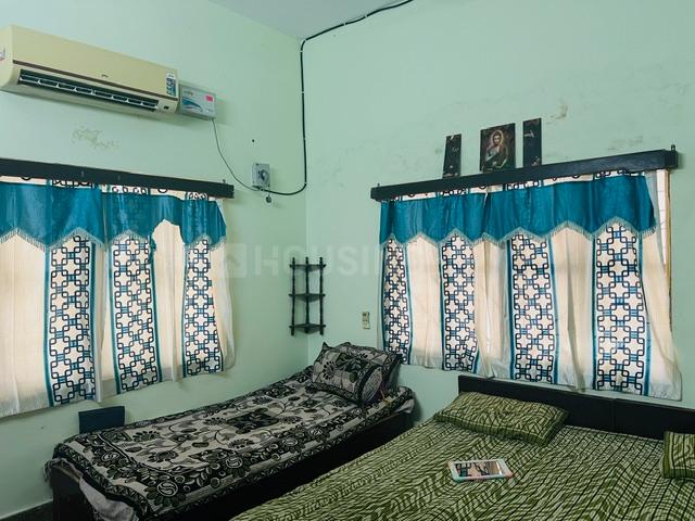 vino Bedroom 1
