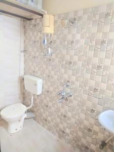 Bathroom Image of 610 Sq.ft 1 BHK Apartment / Flat for sale in Radheya Sai Enclave Wing A B C, Naigaon East Naigaon for Rs. 3400000
