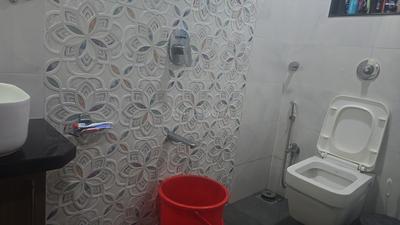 Bathroom Image of 588 Sq.ft 1 BHK Apartment / Flat for sale in Aayush Aarna, Chembur Mumbai for Rs. 13000000