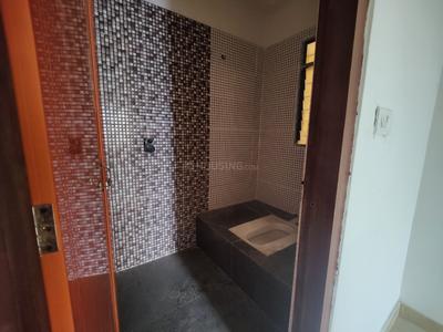 Bathroom Image of 906 Sq.ft 3 BHK Apartment / Flat for sale in Champasari Siliguri for Rs. 4077000