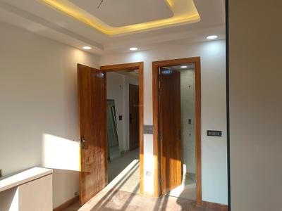 Bedroom Image of 1450 Sq.ft 4 BHK Apartment / Flat for sale in Goyal Luxury Homes by Goyal Builders, Deenpur New Delhi for Rs. 12300000