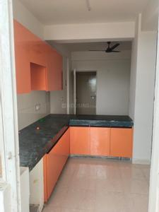 Kitchen Image of 710 Sq.ft 2 BHK Apartment / Flat for rent in Conscient Habitat, Sector 99A Gurgaon for Rs. 18000