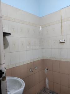 Bathroom Image of 886 Sq.ft 2 BHK Builder Floor for rent in Devpuri Meerut for Rs. 10000