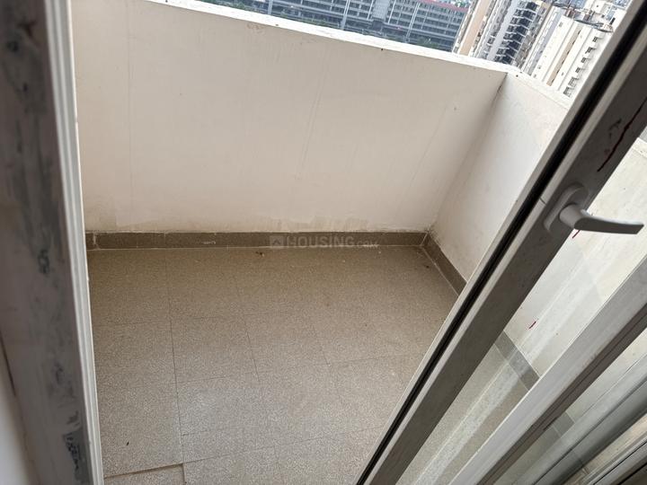 Amrapali Riverview Main Image 1