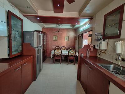 Kitchen Image of 2043 Sq.ft 3 BHK Independent House for sale in Bodakdev Ahmedabad for Rs. 23000000