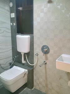 Common Bathroom Image of 1100 Sq.ft 2 BHK Apartment / Flat for sale in Mohan Pride, Kalyan West Kalyan for Rs. 9000000