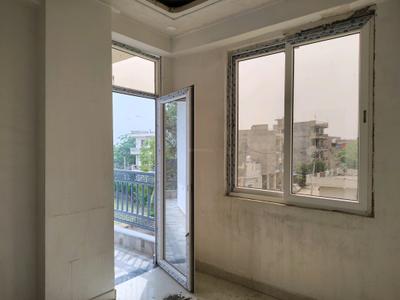 Bedroom Image of 1500 Sq.ft 3 BHK Apartment / Flat for sale in Vyam Metro Apartments, Noida Extension Greater Noida for Rs. 4850000