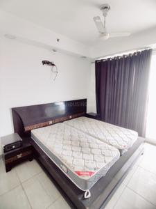 Bedroom Image of 1500 Sq.ft 3 BHK Builder Floor for rent in Sector 5 Rohini New Delhi for Rs. 38000