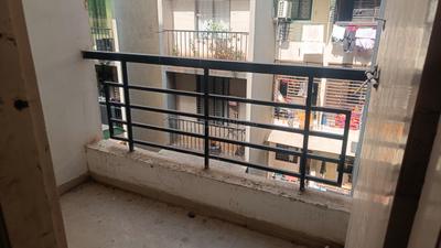Balcony Image of 660 Sq.ft 1 BHK Apartment / Flat for rent in Signature Sampad, Sarkhej Ahmedabad for Rs. 13999