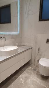 Image of 2100 Sq.ft 3 BHK Builder Floor for sale in Defence Colony, New Delhi for Rs. 155000000