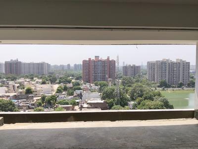 Living Room Image of 2766 Sq.ft 3 BHK Apartment / Flat for sale in Vaishno Devi Circle Ahmedabad for Rs. 13800000