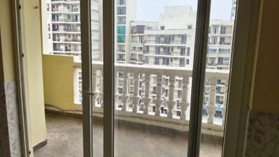 Balcony Image of 1680 Sq.ft 3 BHK Apartment / Flat for rent in United La Prisma, Gazipur Zirakpur for Rs. 28000