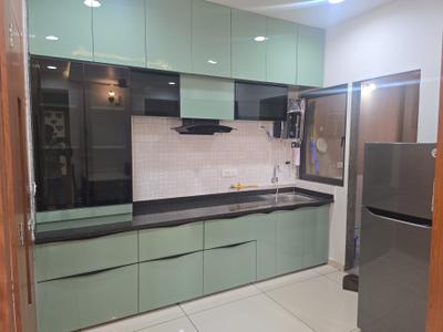 Kitchen Image of 2000 Sq.ft 3 BHK Apartment / Flat for rent in Anikedhya Atlantis, Chandkheda Ahmedabad for Rs. 38000