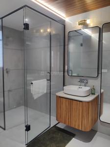 Bathroom Image of 2100 Sq.ft 4 BHK Apartment / Flat for sale in Samanvay Westbank, Sevasi Vadodara for Rs. 14000000