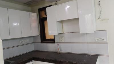 Kitchen Image of 630 Sq.ft 2 BHK Builder Floor for rent in Govindpuri New Delhi for Rs. 20000