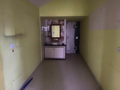 Bedroom Image of 1750 Sq.ft 3 BHK Apartment / Flat for rent in Kankaria Ahmedabad for Rs. 25000